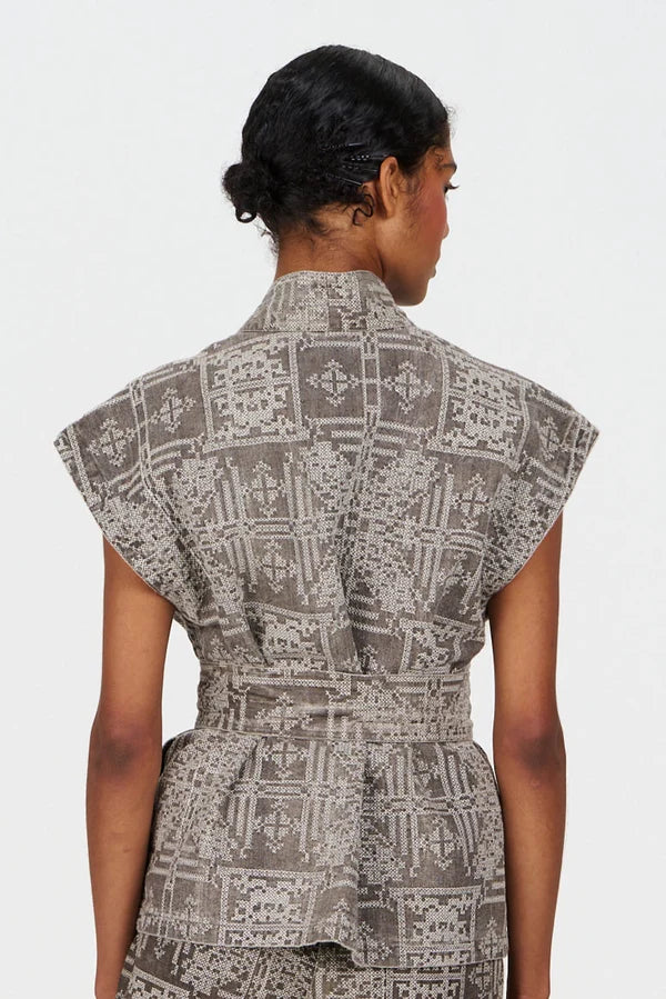 Komodo Georgie Grey Linen Embroidered Kimono