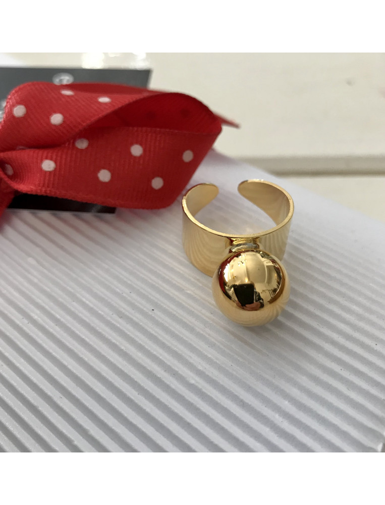 Gold Single Ball Ring