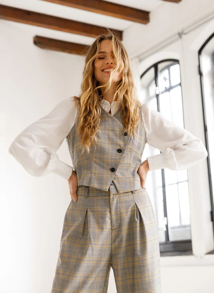 Ivy Beau Hetty Plaid Waistcoat