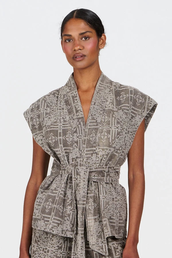 Komodo Georgie Grey Linen Embroidered Kimono