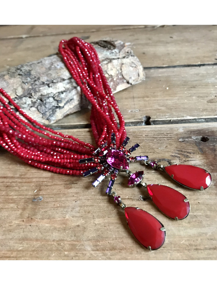 Konplott Red Spider Daisy Necklace