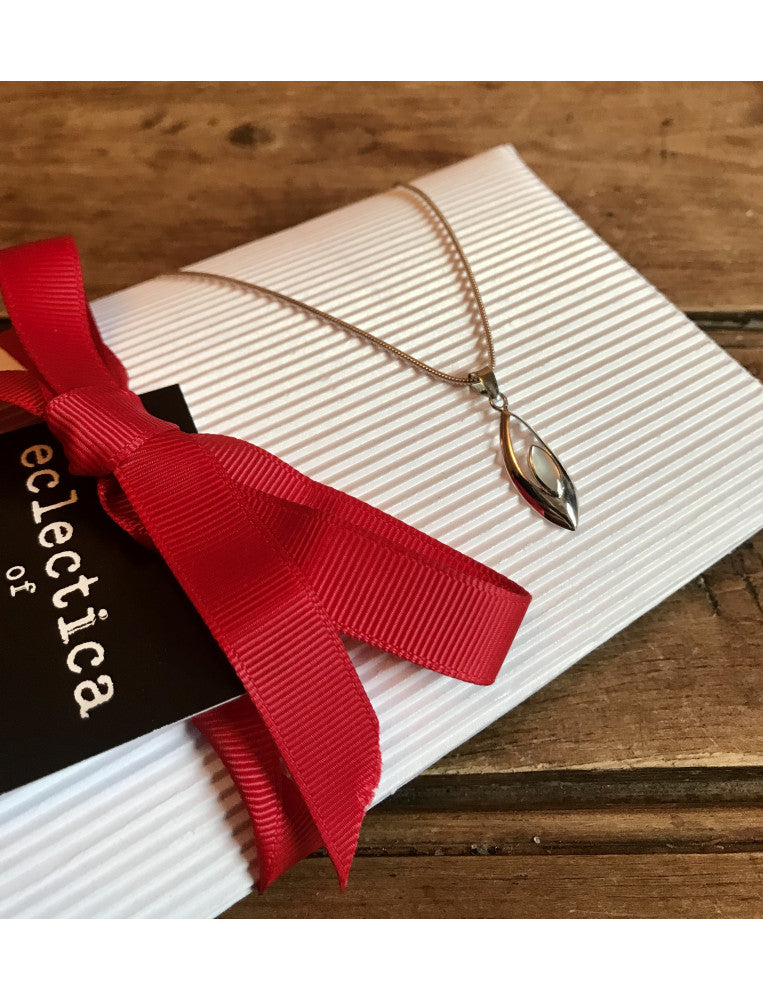 Mother-Of-Pearl Arrowhead Necklace