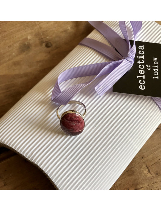 Thulite Oval Ring